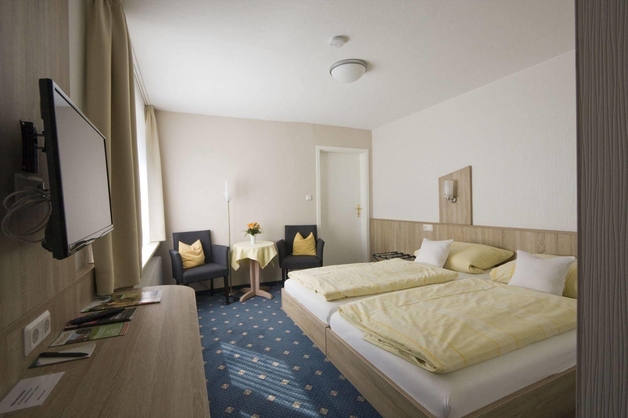Mein Vierjahreszeiten Hotel Garni Superior Санкт-Андреасберг Екстер'єр фото